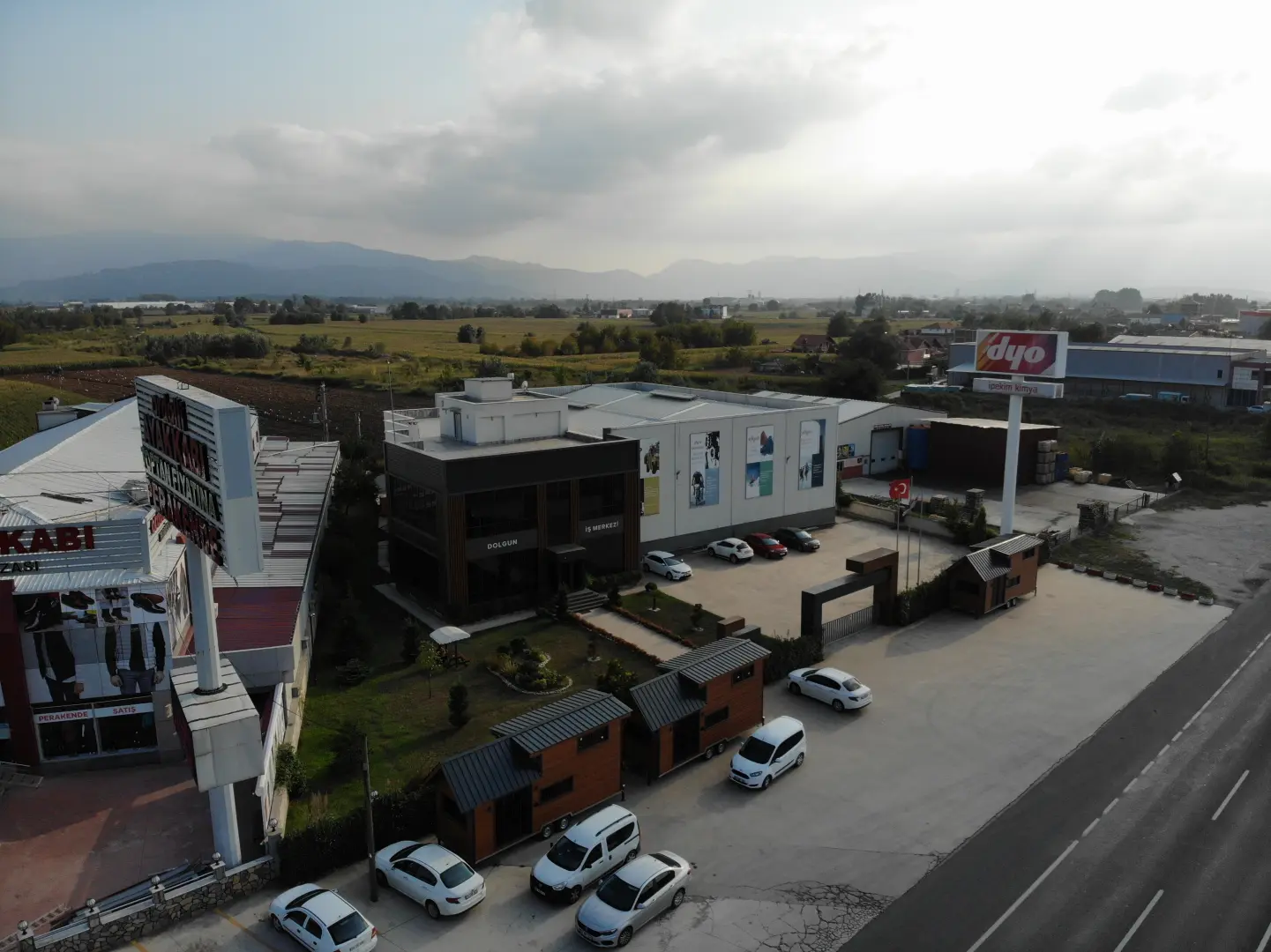 Emre Dolgun İş Merkezi — 1