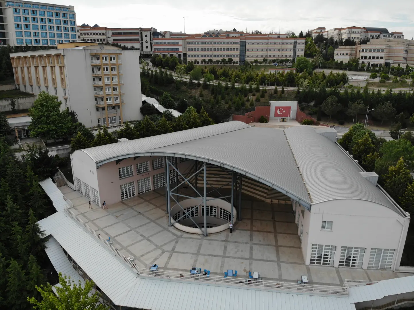 Kocaeli Üniversitesi Anfi — 10